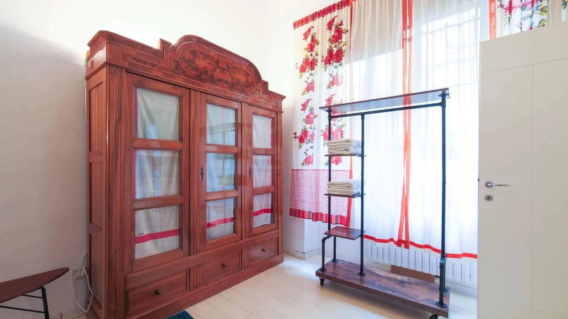 Central Station/Duomo Area Stylish Apartment 밀라노