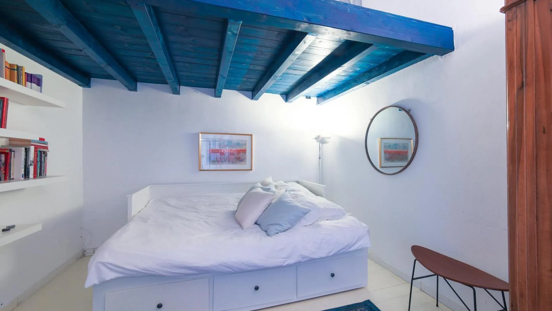 Central Station/Duomo Area Stylish Apartment 밀라노 0*,  이탈리아